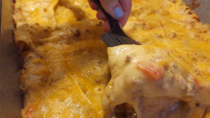 cheap dinner meals for large family, Cheesy enchiladas
