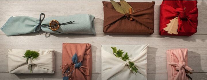 minimalist christmas, Sustainable gift wrap