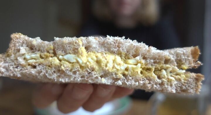 minimalist eating, Egg sandwich