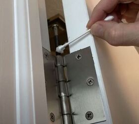 10 totally unexpected vaseline hacks for your home, Vaseline works magically on squeaky hinges