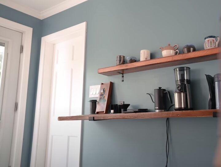10 minimalist rules, Kitchen shelves