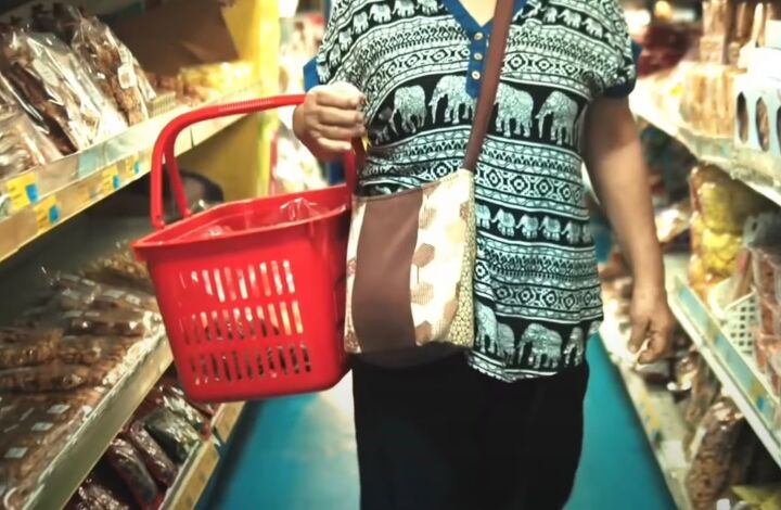 grocery hacks, Carrying shopping basket