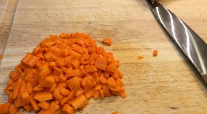 how to stretch your food budget, Chopped carrots