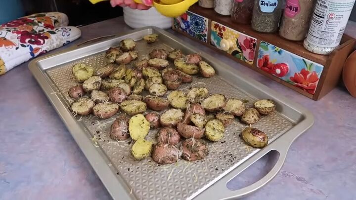 budget friendly family meals, Pesto Roasted Potatoes