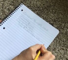 How to budget super easily using her favorite notebook method