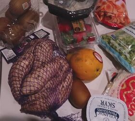 minimalist guide to a low buy year, Groceries