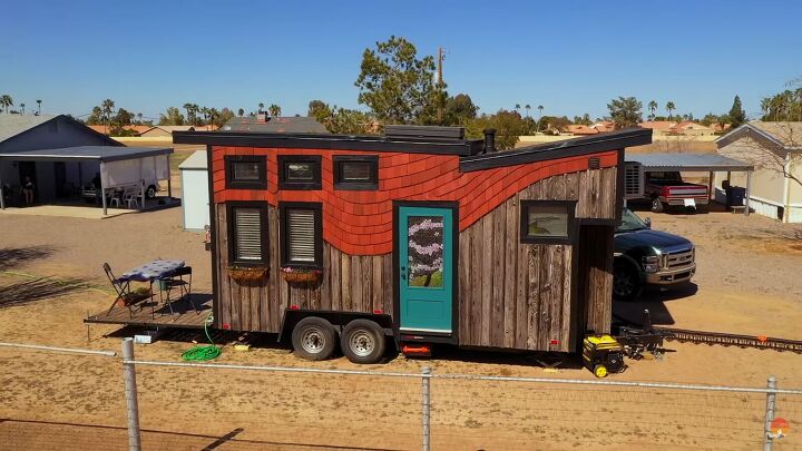 building a tiny house with recycled materials, Tiny house