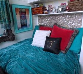 tiny house bedroom, Bed