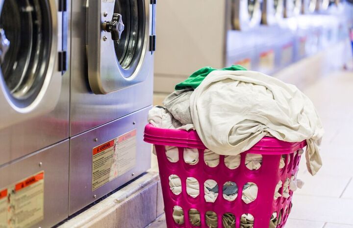 how to cut expenses, Laundromat