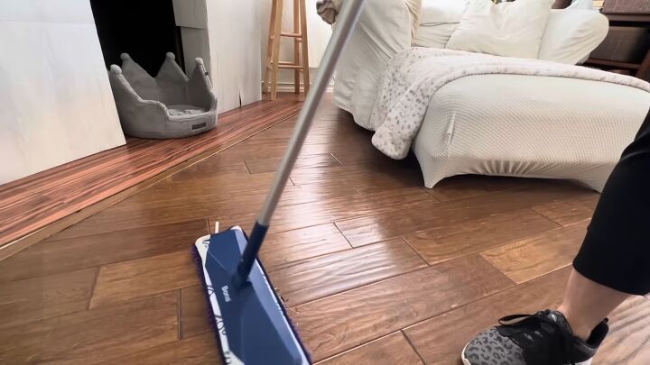 Cleaning floor