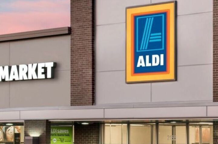 unveiling aldi s top 10 must have items for 2024, Aldi store front