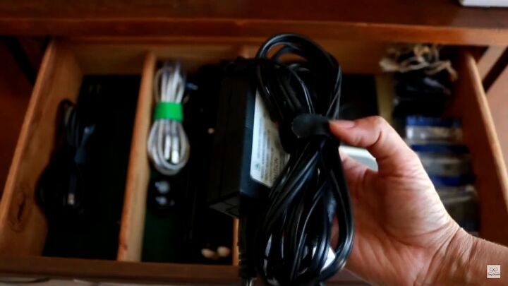 organizing tips, Neat wires