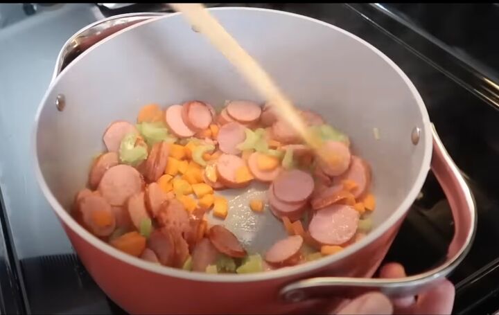 budget friendly family meal ideas, Making cabbage sausage soup