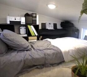 tiny house art studio, Bed