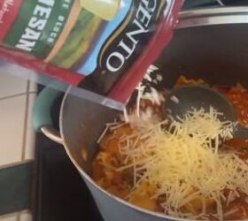 This super-quick lasagna soup recipe is nothing short of delicious