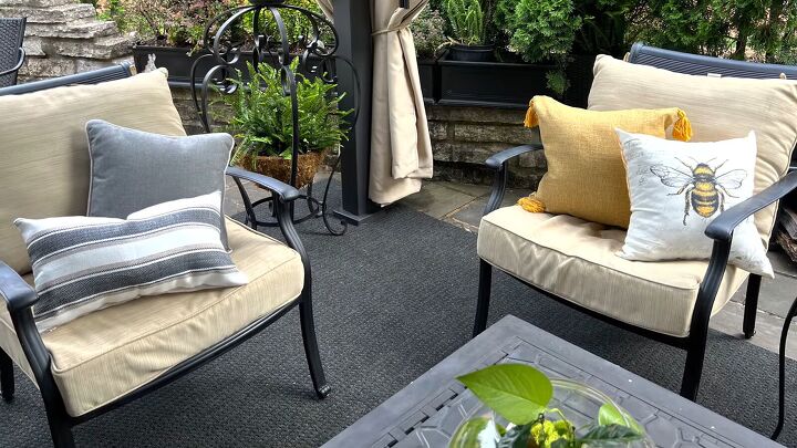 10 easy affordable ways to upgrade your patio, Seats with pillows