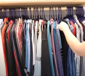 minimalist tips, Clothes in closet