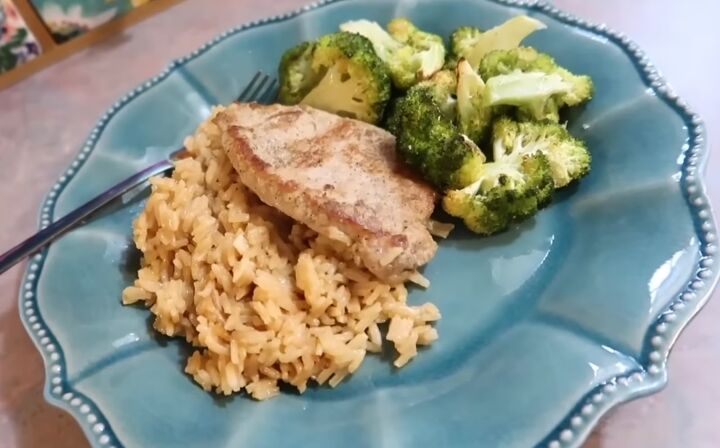 easy family meal ideas, One pot pork chop and rice skillet