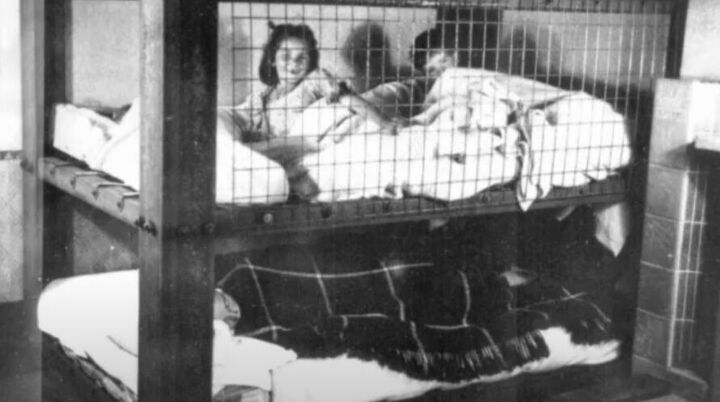 Girls sleeping in bunkbeds