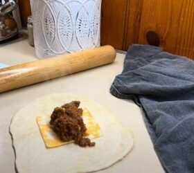 quick and easy pantry meals, Making sloppy Joe s hot pockets