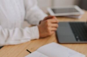 This is how much money you REALLY need in your savings account (& how to get there fast!)