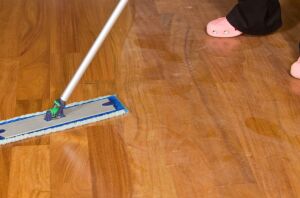 She changed her housekeeping routine & her home has NEVER been cleaner (here's how)!