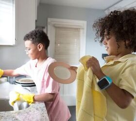 3 reasons frugal parents should let their kids earn an allowance, Children doing the dishes