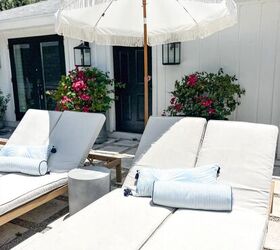 31 easy ideas to decorate a patio or porch for summer, summer chaise loungers with a large white umbrella over them