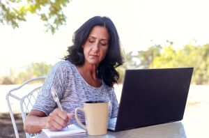 23 easy-to-get certifications that lead to high-paying jobs (wow!)