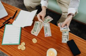 The perfect 4-step plan to develop a budget on an unpredictable income