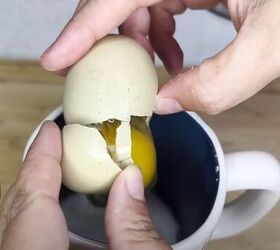 Making lemon mug cake