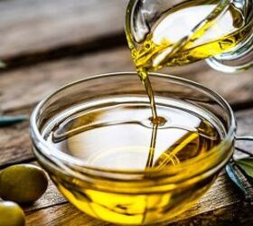 5 Uses for Olive Oil in Your Cleaning Kit