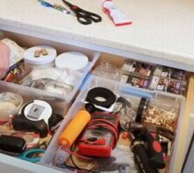 37 signs that you have too much stuff, Clutter drawer