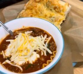 cozy fall cooking day 3 delicious autumn recipes, Lasagna soup and cheesy garlic breadsticks