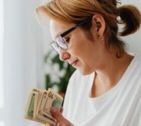 7 smart ways to get out of debt on a low income