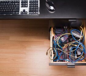 How to Organize Your Cables and Electronics