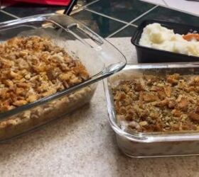 How she made a complete Thanksgiving dinner for $15 with Dollar Tree foods