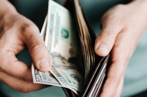 11 practical ways you can live below your means