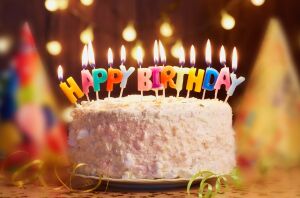 17 birthday freebies to help you celebrate without spending any money!