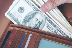 Do you have a spending problem or an income problem? Here's how to tell the difference