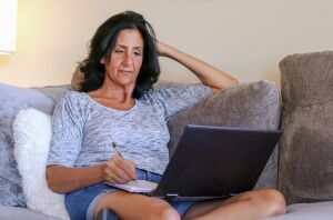 Get paid for surfing the web in 2025 (like this!)