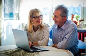 If you're looking to improve your finances, don't miss these simple goals first