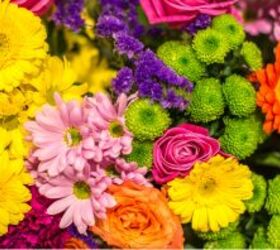 Make use of flowers this spring with these unique cleaning & decor ideas