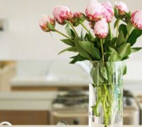 4 easy yet gorgeous ways to decorate using tall vases