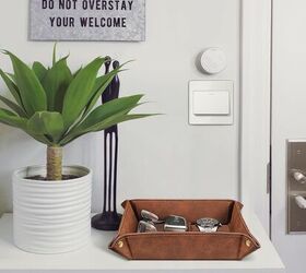 12 minimalist must‑haves to keep your space tidy and your mind calm