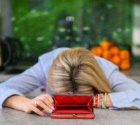 30+ best frugal living tips to help you save money now
