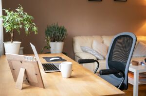 How to set up a stylish & productive home office on a budget