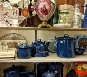 7 top items to donate to thrift stores before the holidays