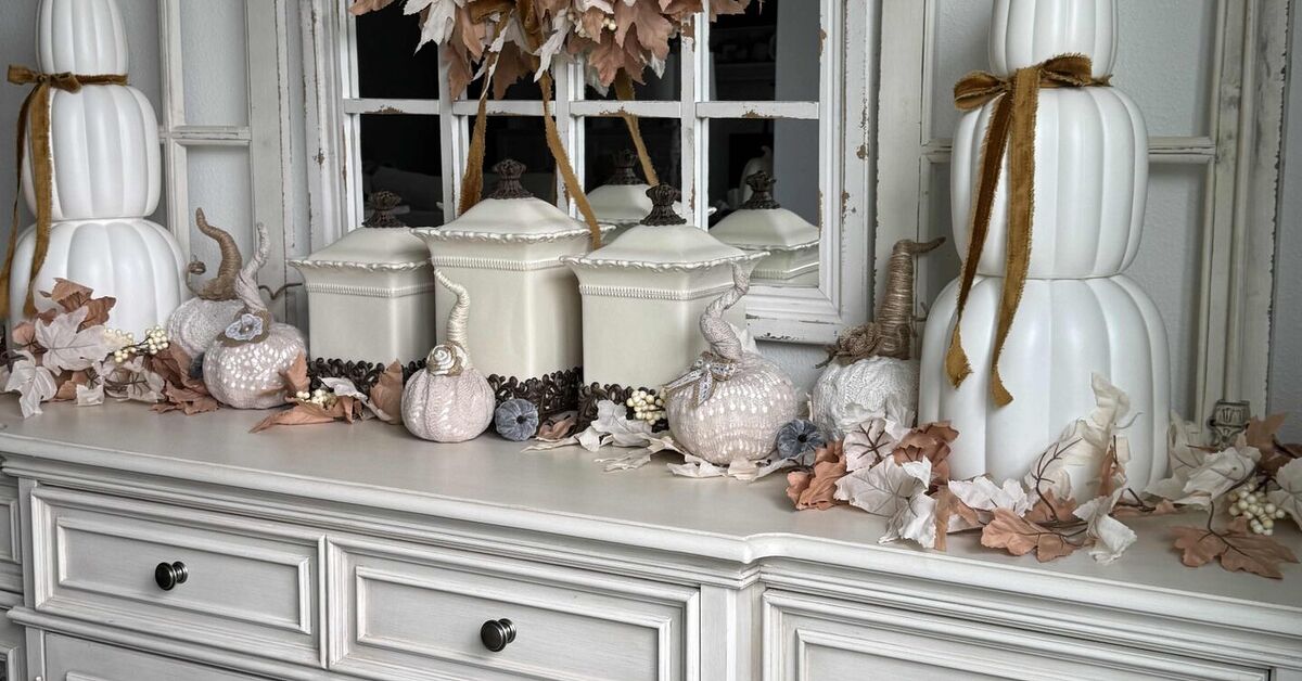 Dining Room Organization Tips For A Functional Beautiful Space Simplify dining-room-organization-tips-for-a-functional-beautiful-space-simplify