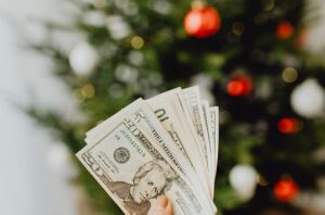 How to create a stress-free Christmas budget that actually works this year